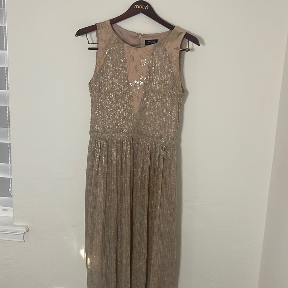 Elegant Tahari Dress with Sequins